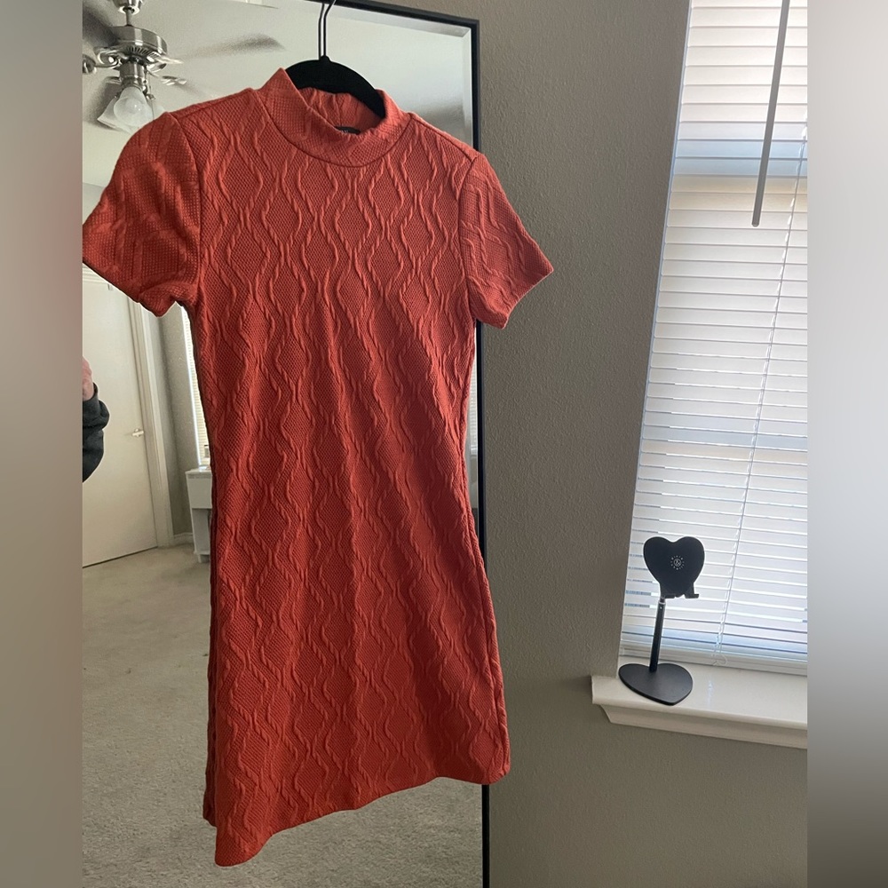 Brunt orange dress